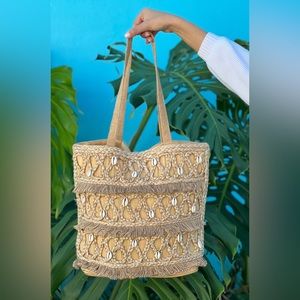 Salt + Umber// Isla Jute Seashell Tote